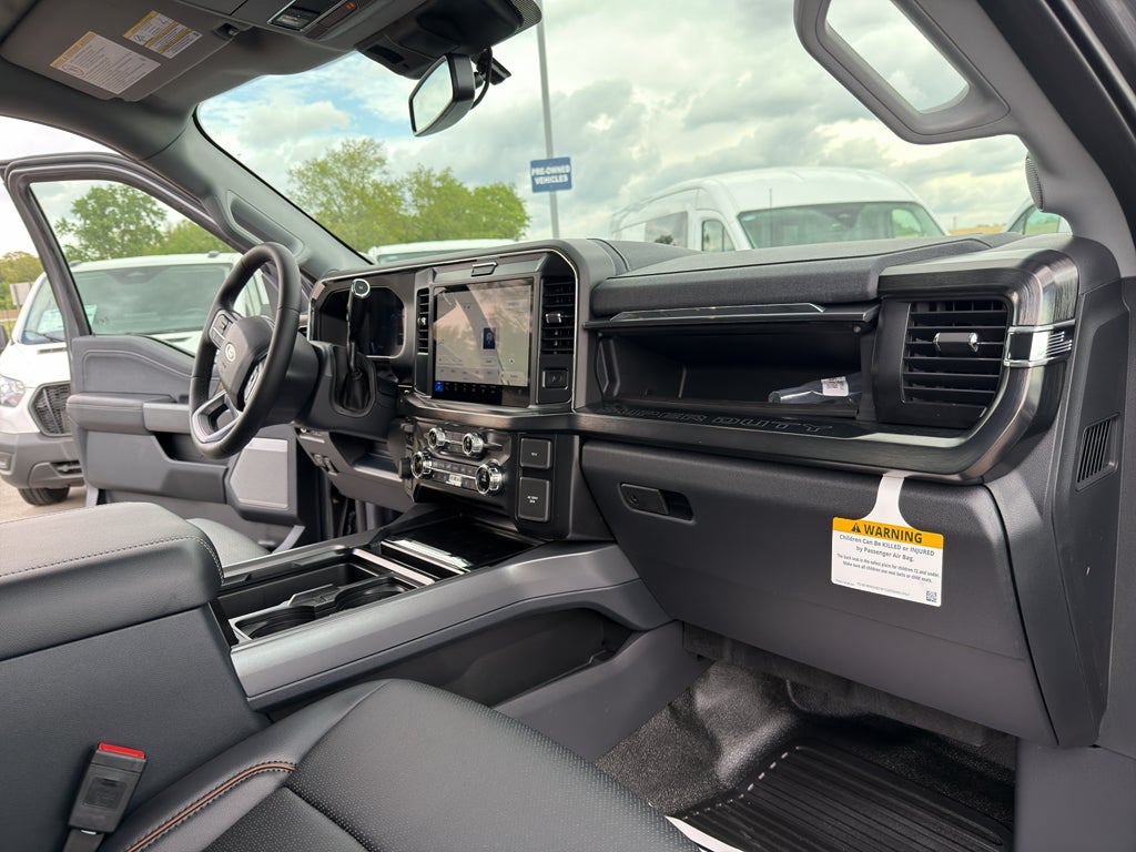 2026 Ford F-350 F-350® LARIAT®