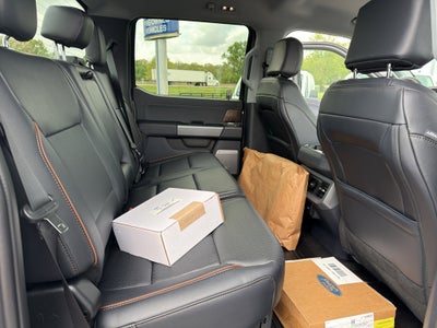 2026 Ford F-350 F-350® LARIAT®