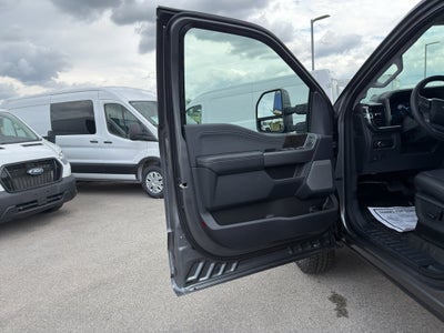 2026 Ford F-350 F-350® LARIAT®