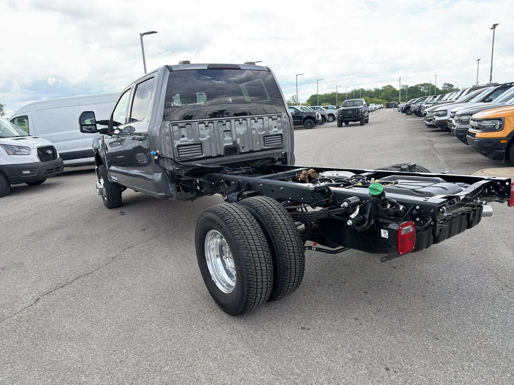 2026 Ford F-350 F-350® LARIAT®