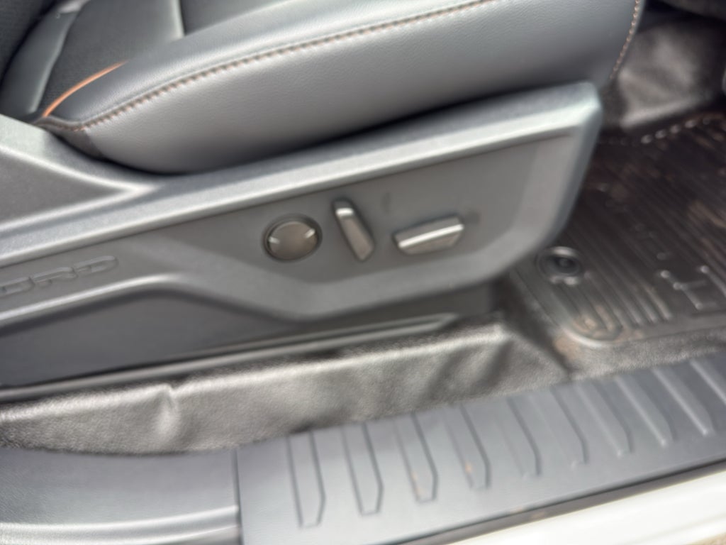 2026 Ford F-350 F-350® LARIAT®