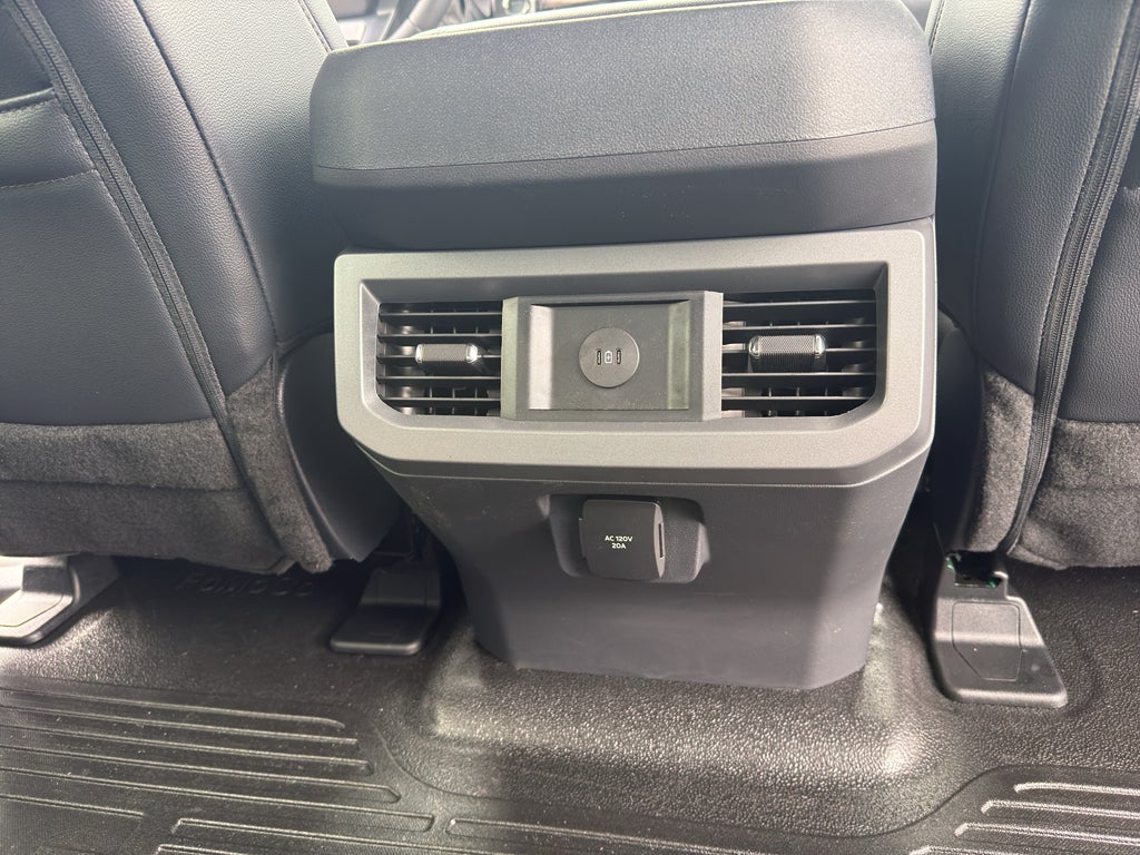 2026 Ford F-350 F-350® LARIAT®