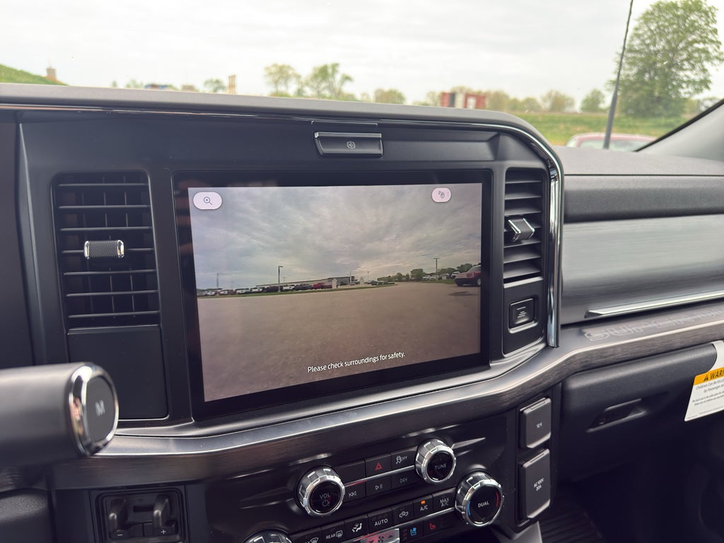 2026 Ford F-350 F-350® LARIAT®