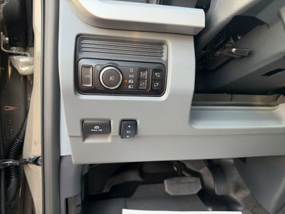 2027 Ford F-350 F-350® XLT