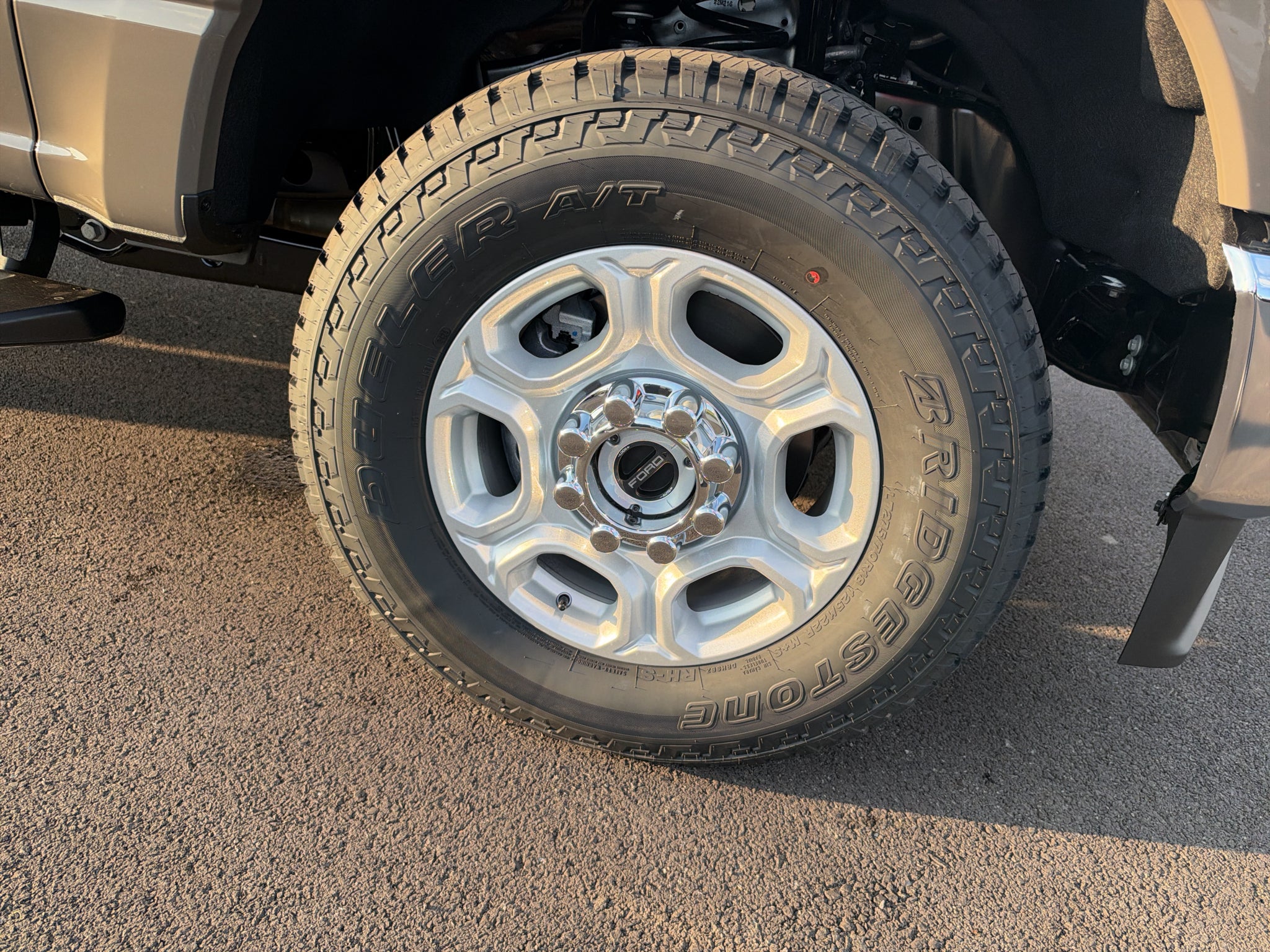 2027 Ford F-350 F-350® XLT