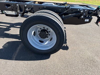 2027 Ford F-550 XL