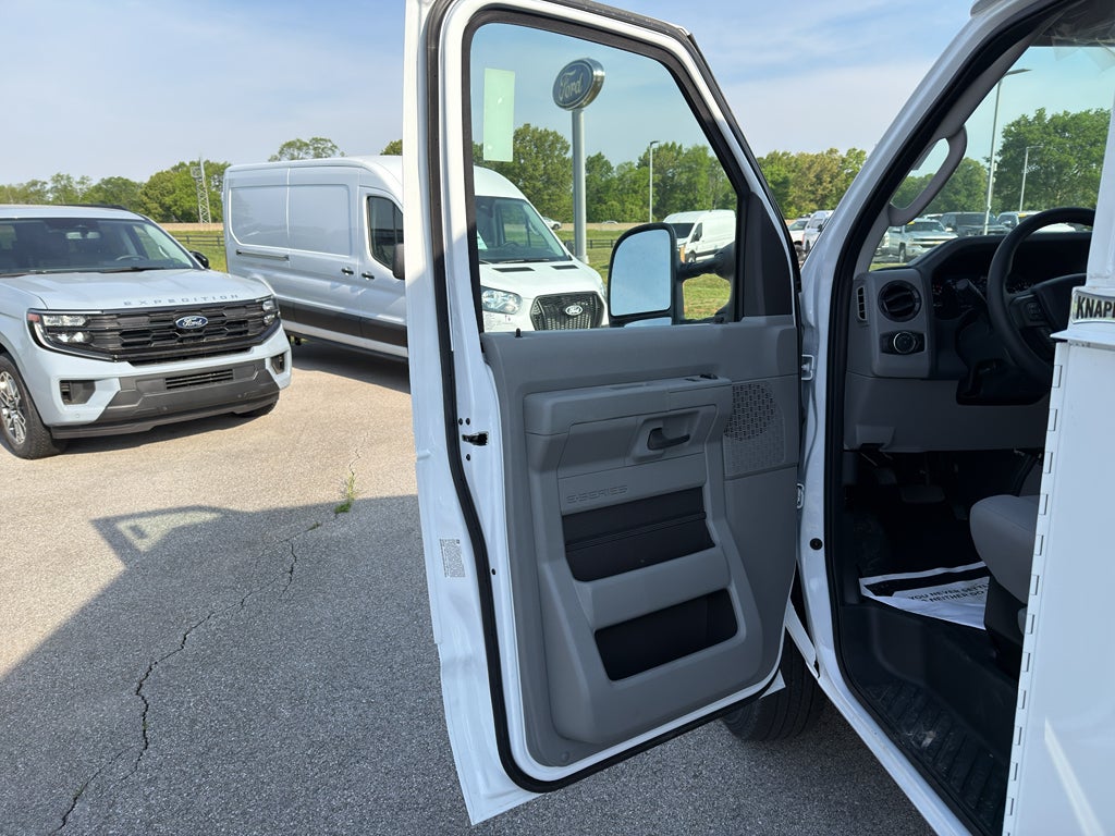 2026 Ford Econoline E-350 SRW