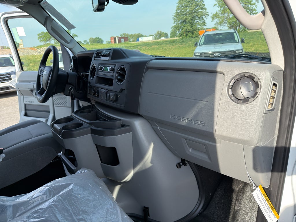 2026 Ford Econoline E-350 SRW