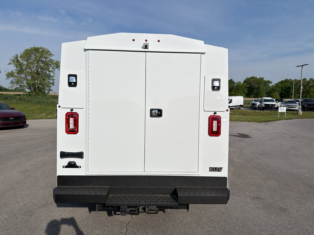 2026 Ford Econoline E-350 SRW