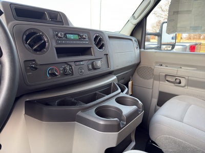 2026 Ford E-450 Super Duty E-450 DRW