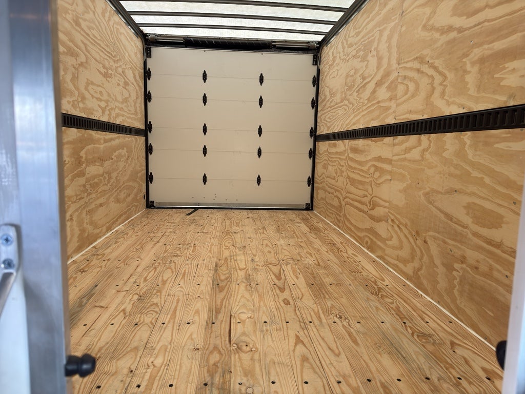 2026 Ford E-450 Super Duty E-450 DRW