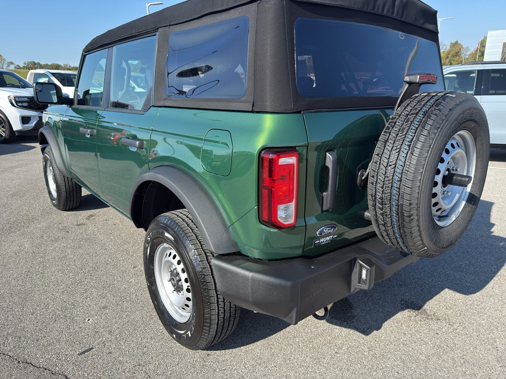 2025 Ford Bronco Base