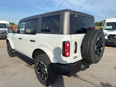 2026 Ford Bronco Outer Banks®