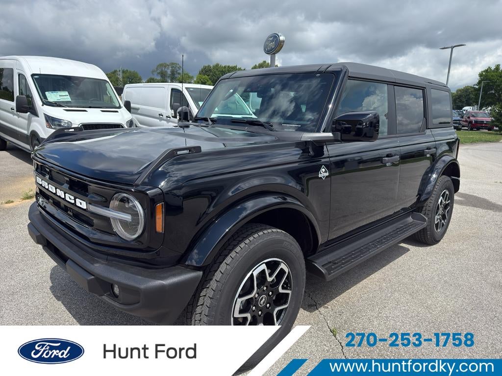 2026 Ford Bronco Outer Banks®