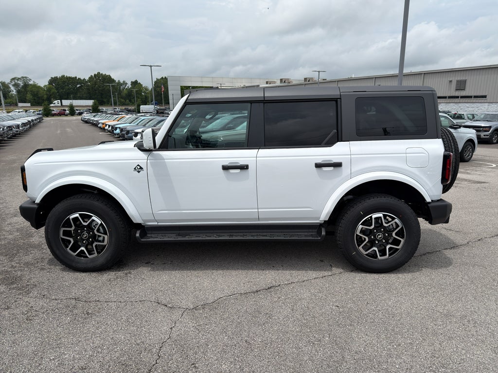 2026 Ford Bronco Outer Banks®