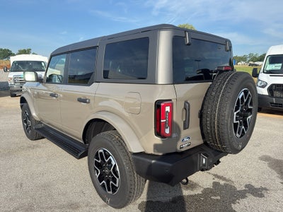 2026 Ford Bronco Outer Banks®
