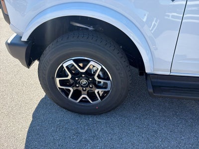 2026 Ford Bronco Outer Banks®