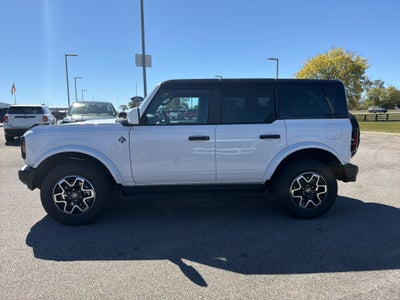 2026 Ford Bronco Outer Banks®