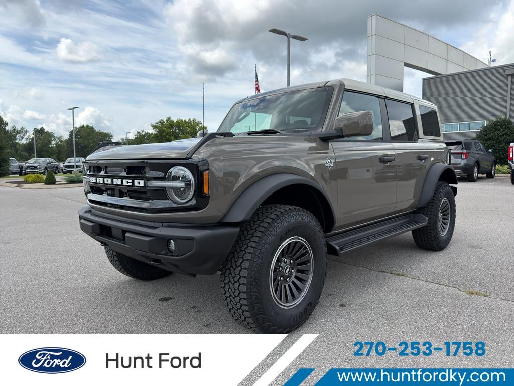 2026 Ford Bronco Outer Banks®