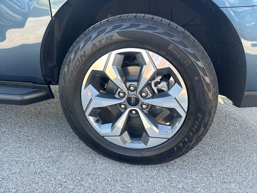2027 Ford Expedition MAX Active