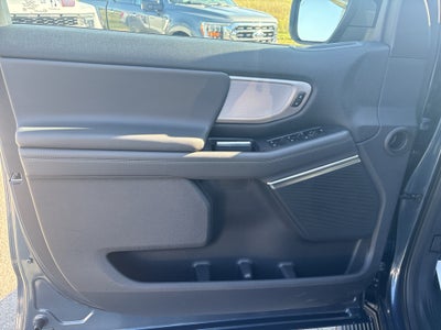 2027 Ford Expedition MAX Active