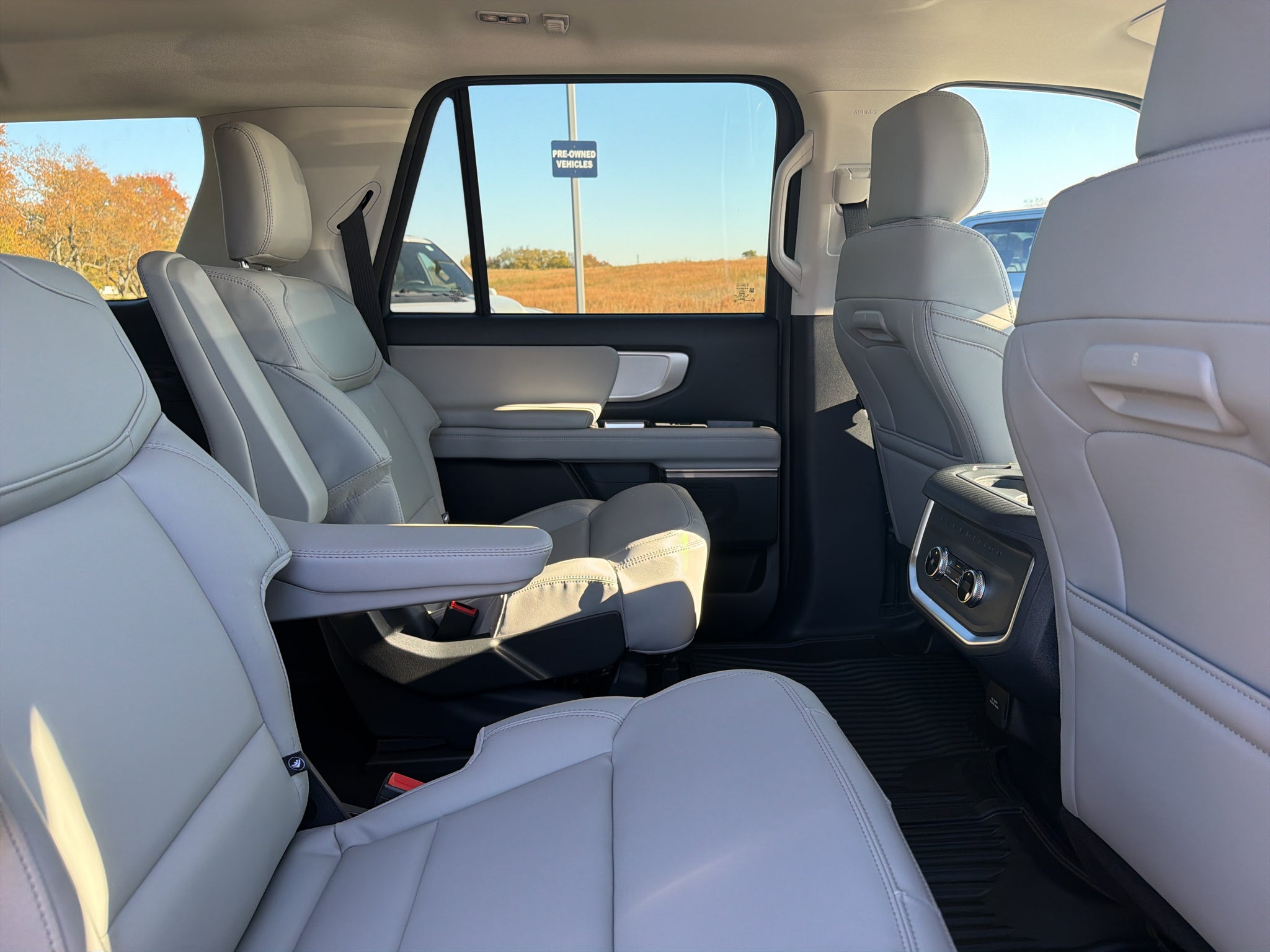 2027 Ford Expedition MAX MAX Active