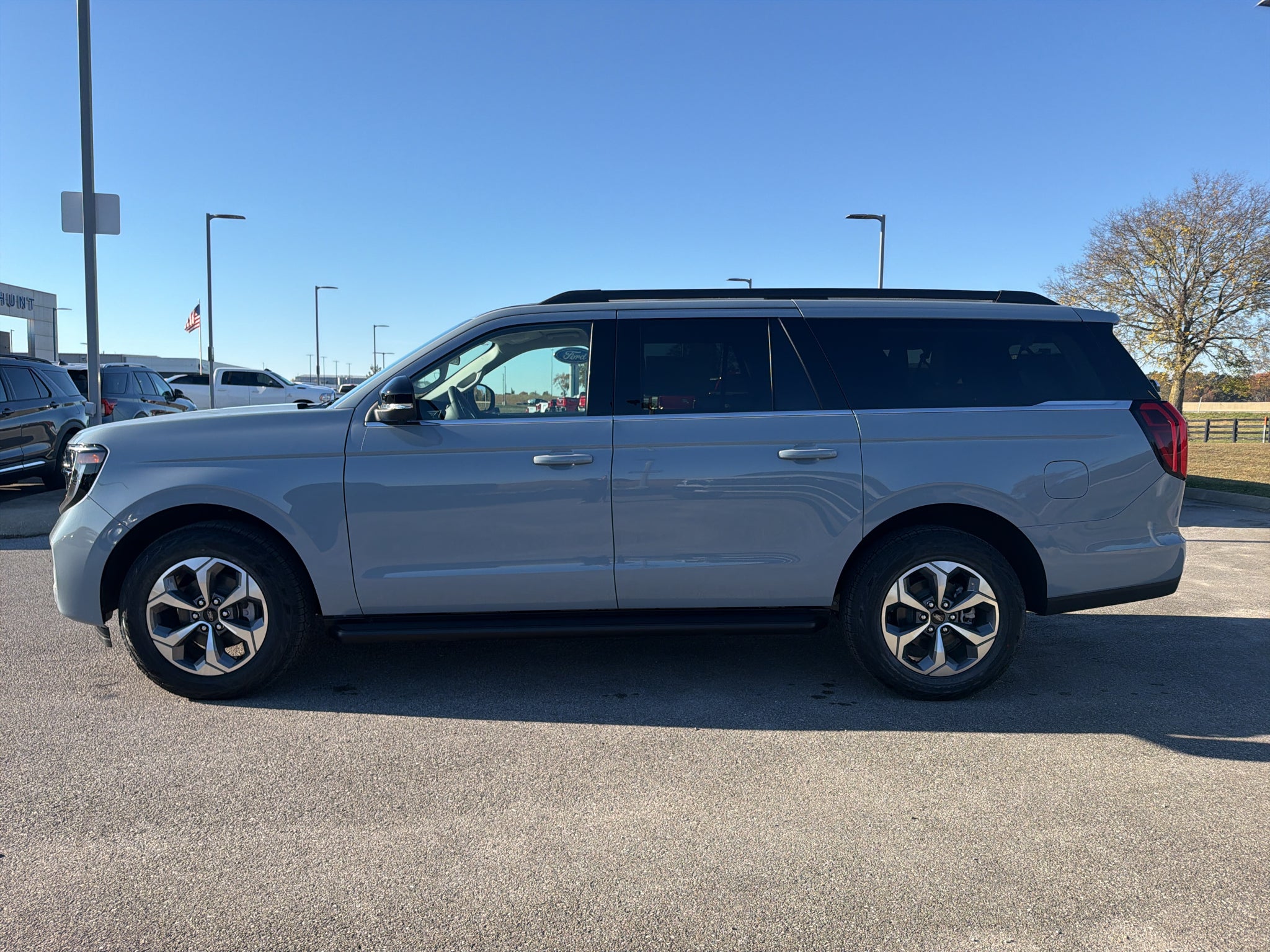 2027 Ford Expedition MAX MAX Active