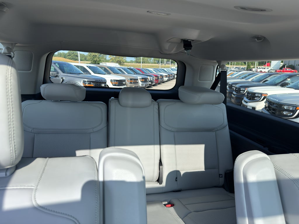 2027 Ford Expedition MAX MAX Platinum