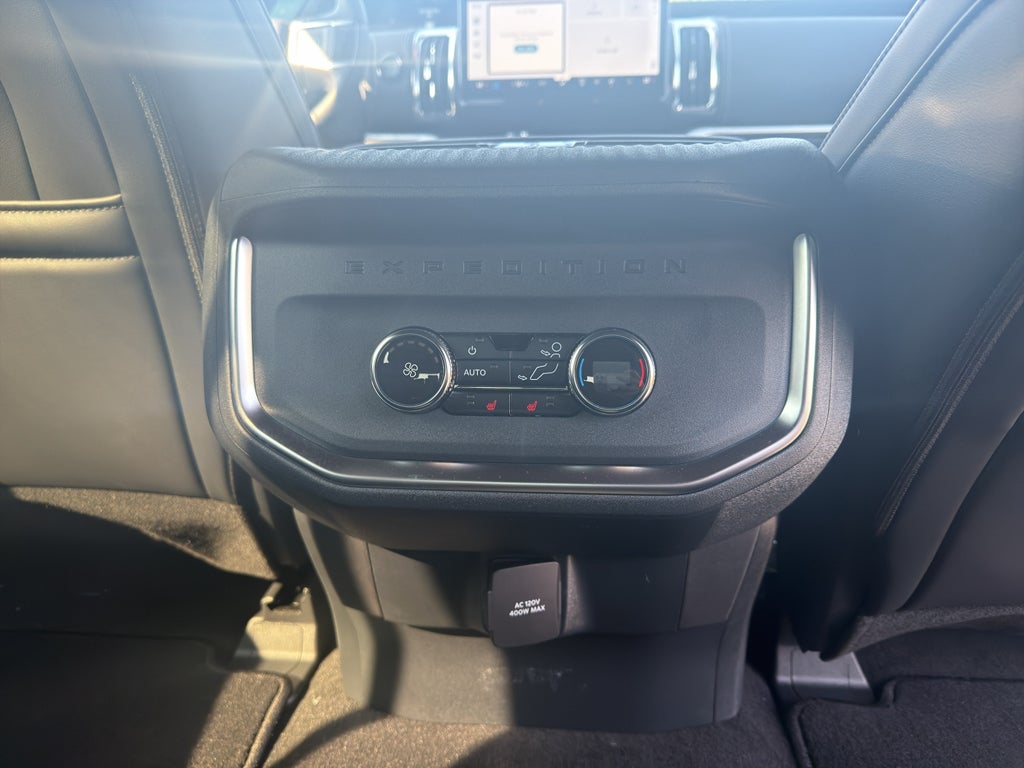2027 Ford Expedition MAX MAX Platinum