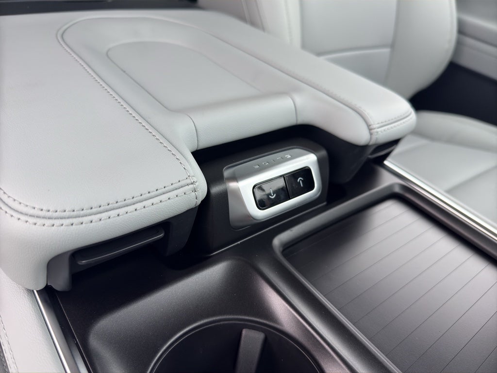 2026 Ford Expedition MAX MAX Platinum®