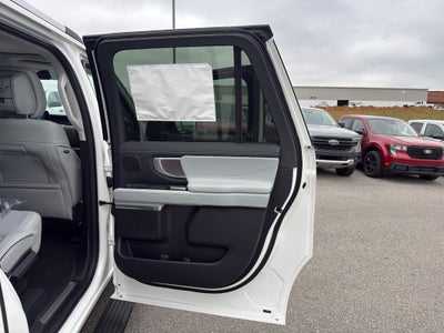 2026 Ford Expedition MAX MAX Platinum®