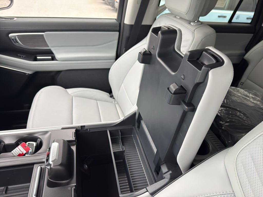 2026 Ford Expedition MAX MAX Platinum®