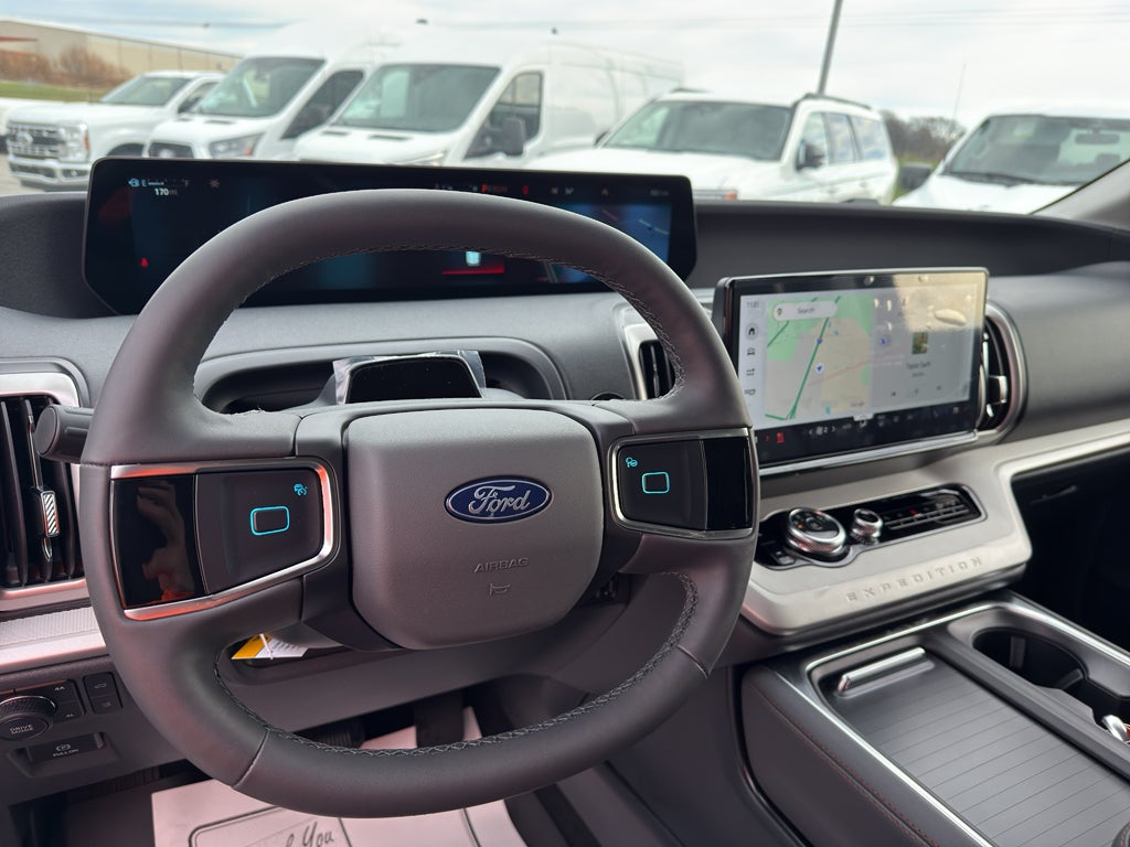 2025 Ford Expedition Active
