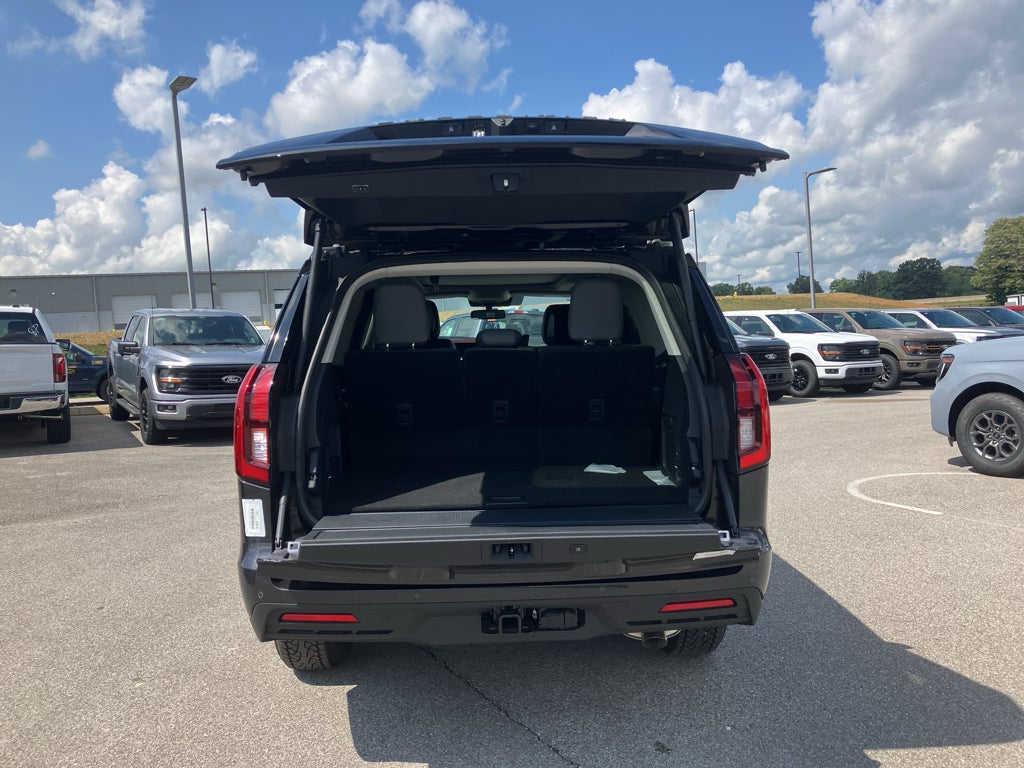 2027 Ford Expedition Active