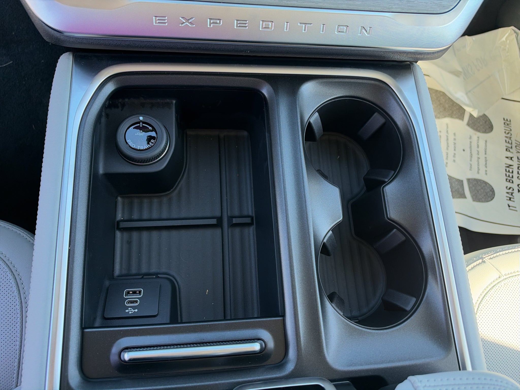 2026 Ford Expedition Platinum®
