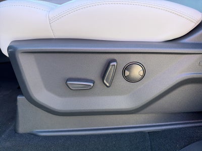 2026 Ford Expedition Platinum®