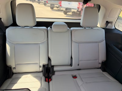 2026 Ford Expedition Platinum®