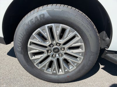 2026 Ford Expedition Platinum®