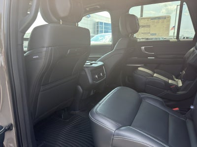 2027 Ford Expedition Platinum