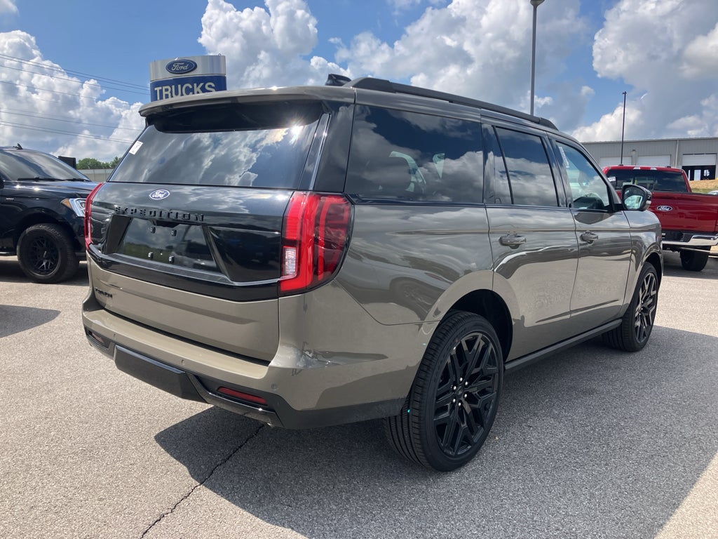 2027 Ford Expedition Platinum