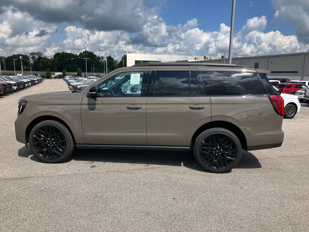 2027 Ford Expedition Platinum