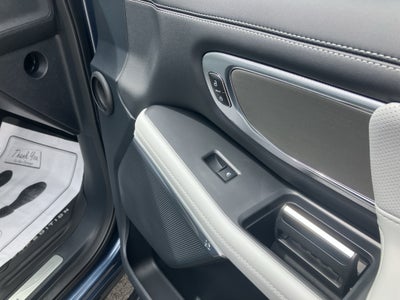 2027 Ford Expedition 4X4 PLATINUM