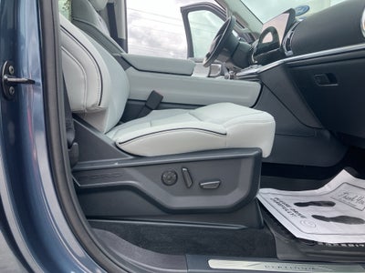 2027 Ford Expedition 4X4 PLATINUM