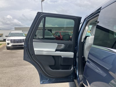 2027 Ford Expedition 4X4 PLATINUM