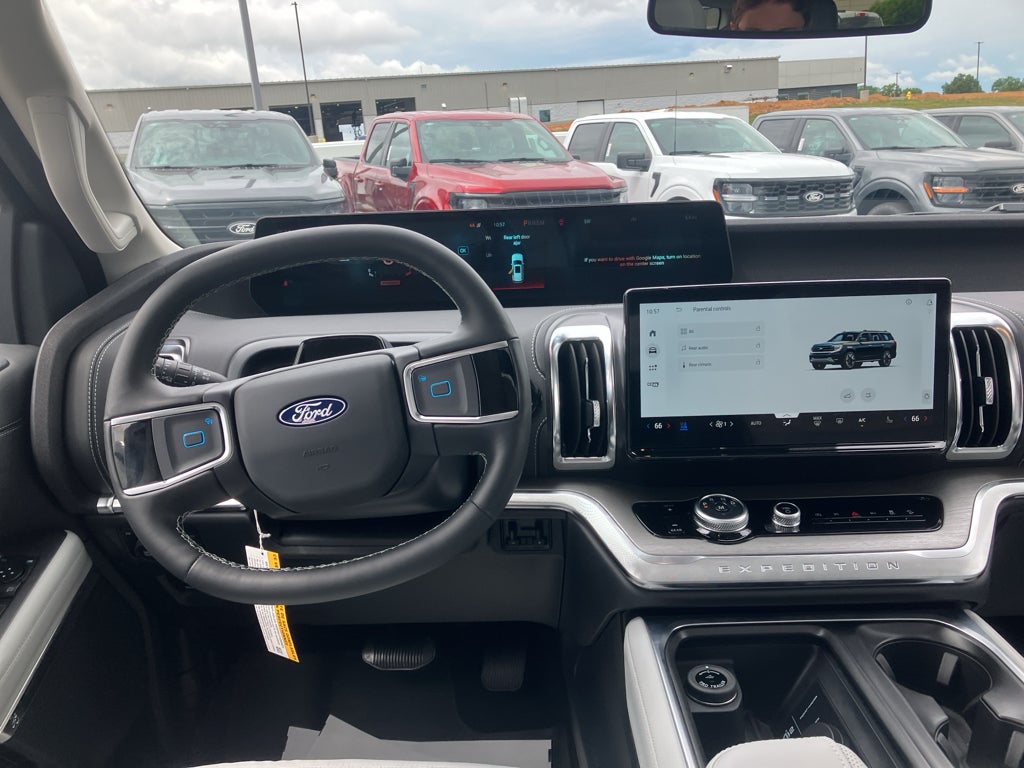 2027 Ford Expedition 4X4 PLATINUM