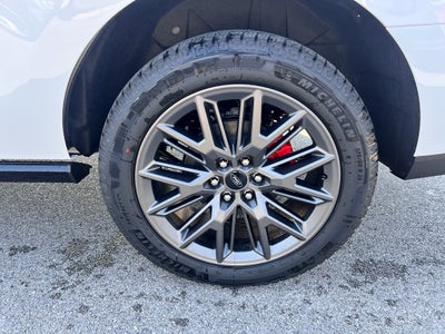 2025 Ford Expedition Platinum®