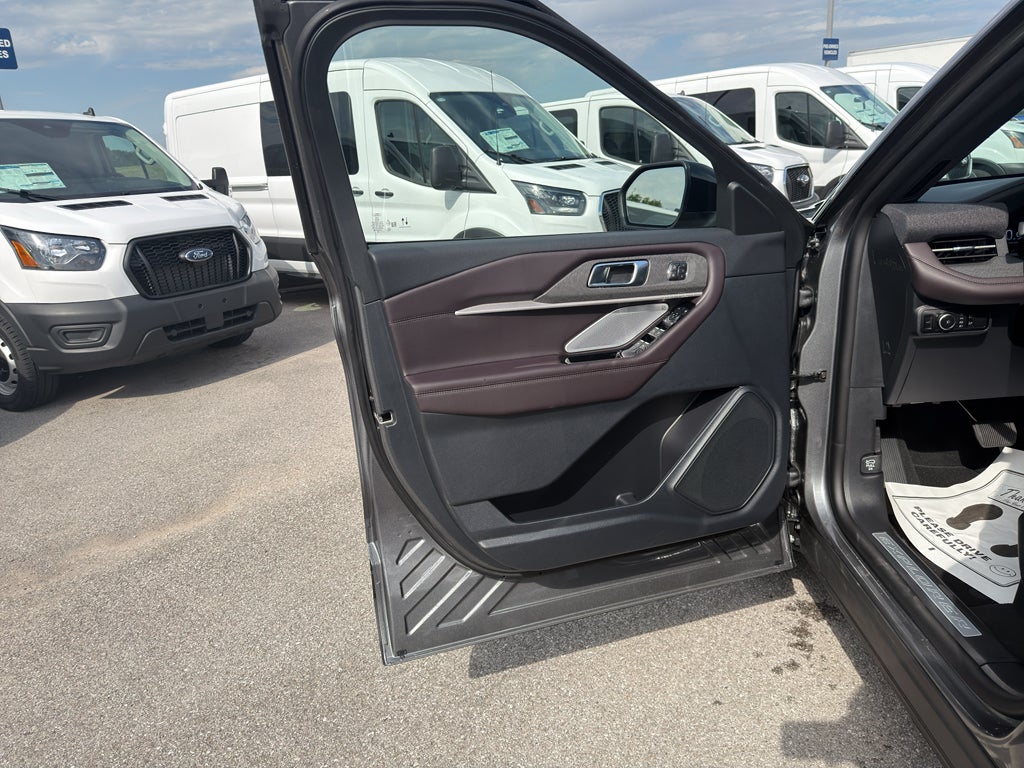 2026 Ford Explorer Platinum™