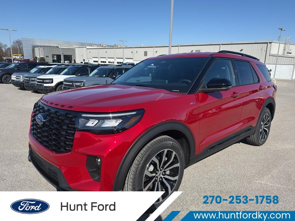 2026 Ford Explorer ST-Line