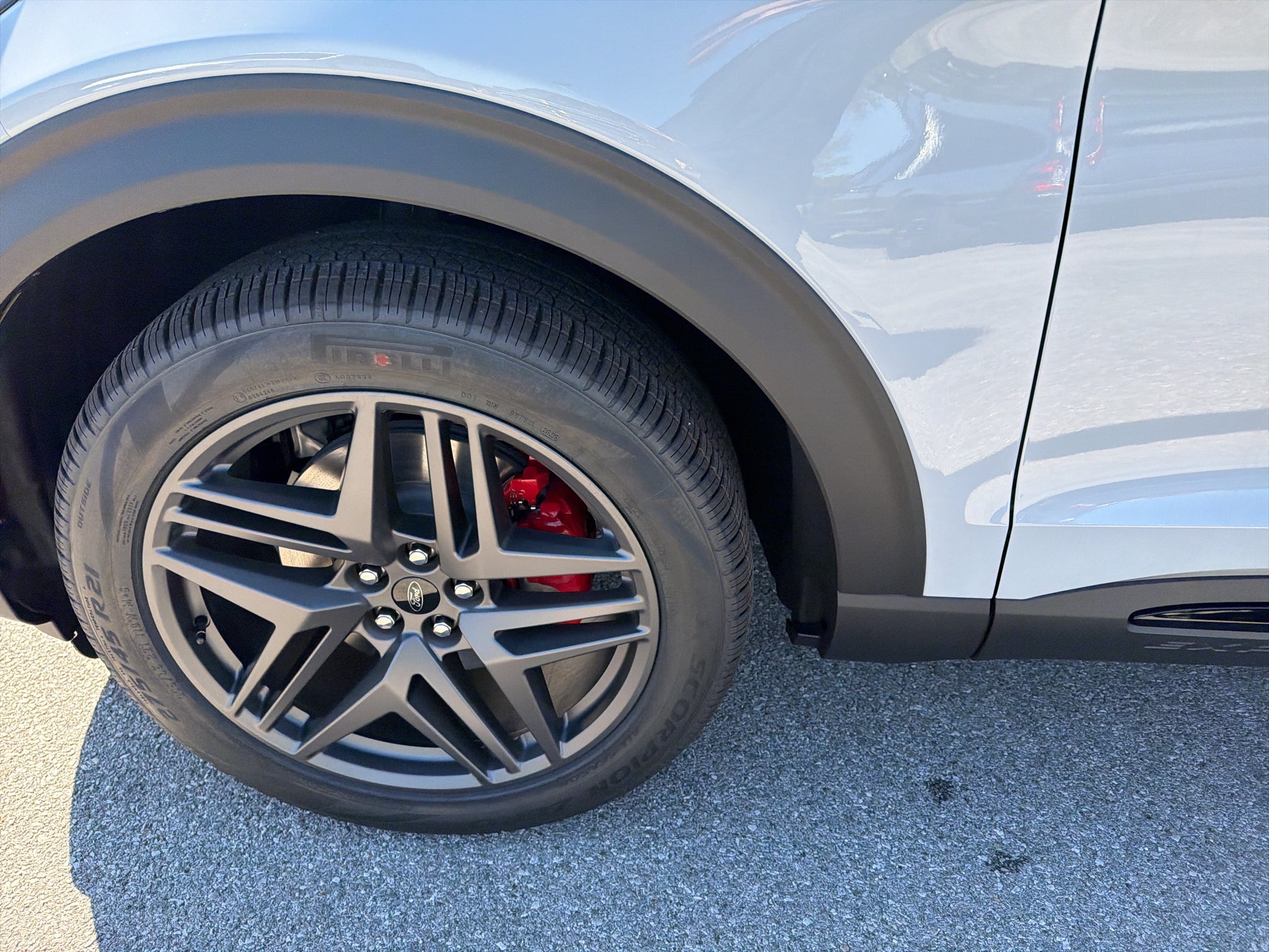 2027 Ford Explorer ST-Line