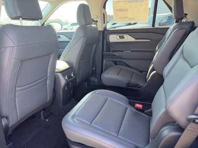 2026 Ford Explorer Active w/200A Pkg